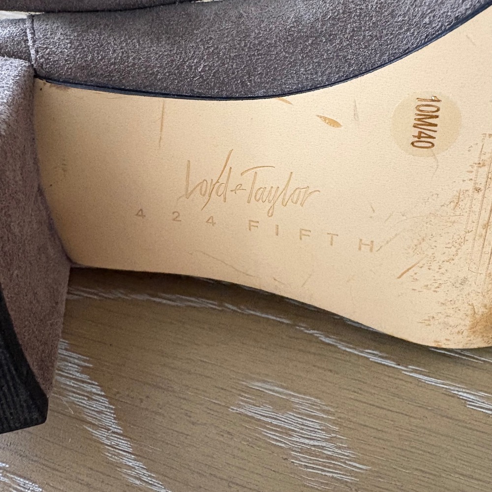 Lord & Taylor 424 Fifth Taupe Suede Studded Ankle Boots Block Heel Size 10M/40 - Picture 9 of 10